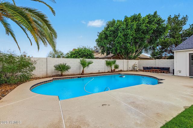 3612 W SARAGOSA Street, Chandler, AZ 85226