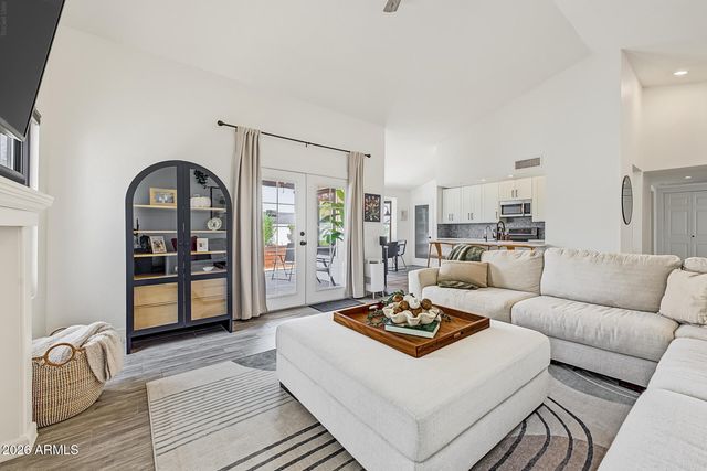 3612 W SARAGOSA Street, Chandler, AZ 85226