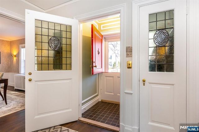 64 Forest Avenue, Glen Ridge, NJ 07028