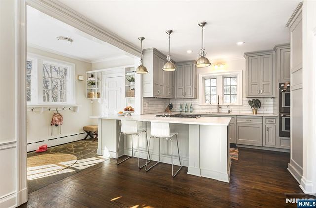 64 Forest Avenue, Glen Ridge, NJ 07028