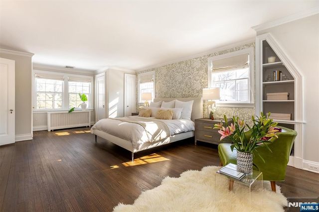 64 Forest Avenue, Glen Ridge, NJ 07028