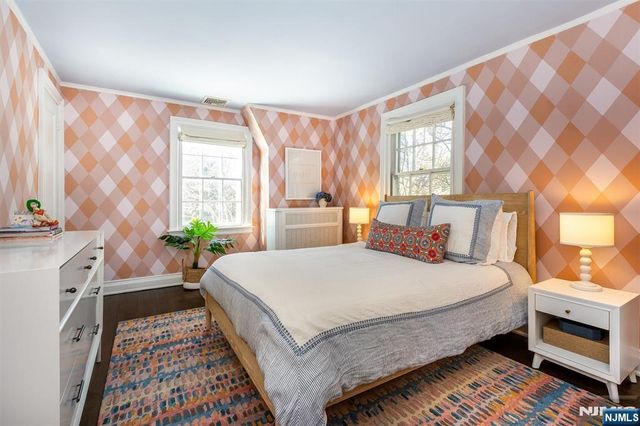 64 Forest Avenue, Glen Ridge, NJ 07028