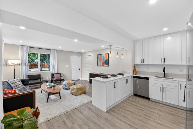 12060 NW 1st Ct, North Miami, FL 33168