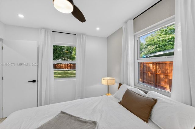 12060 NW 1st Ct, North Miami, FL 33168