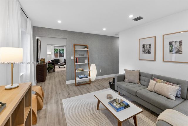 12060 NW 1st Ct, North Miami, FL 33168