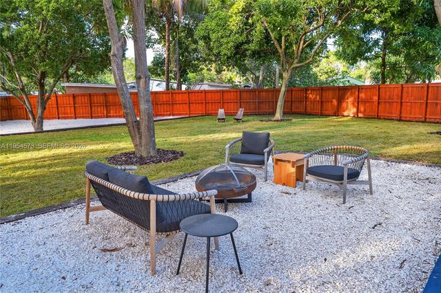 12060 NW 1st Ct, North Miami, FL 33168