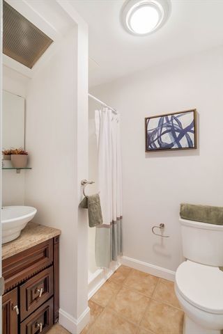 32 Bellis Circle, Cambridge, MA 02140