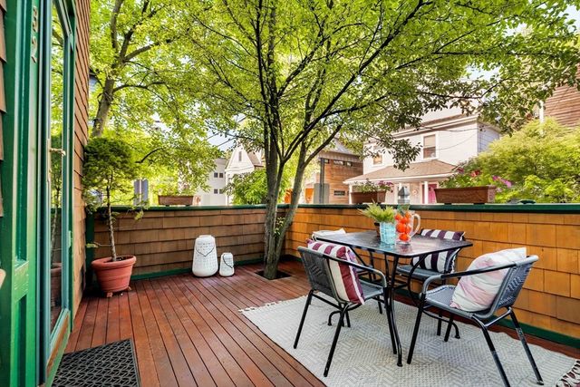 32 Bellis Circle, Cambridge, MA 02140
