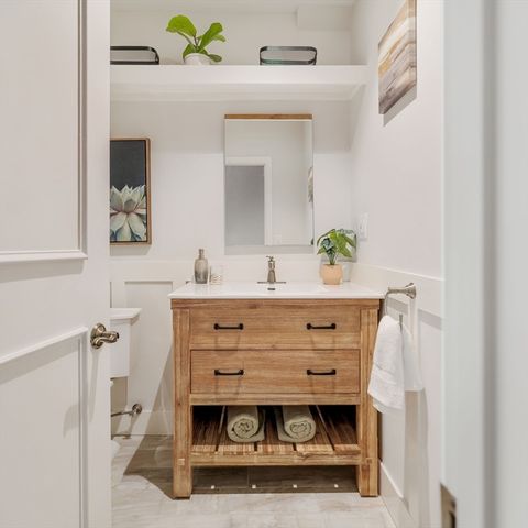 32 Bellis Circle, Cambridge, MA 02140