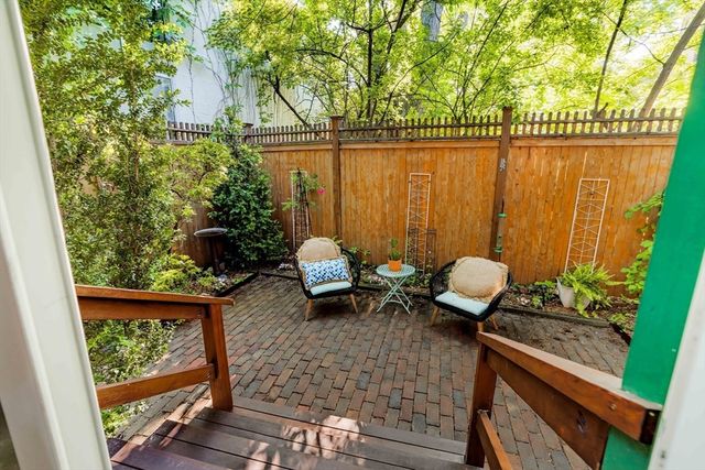 32 Bellis Circle, Cambridge, MA 02140
