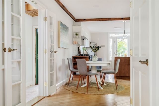 32 Bellis Circle, Cambridge, MA 02140