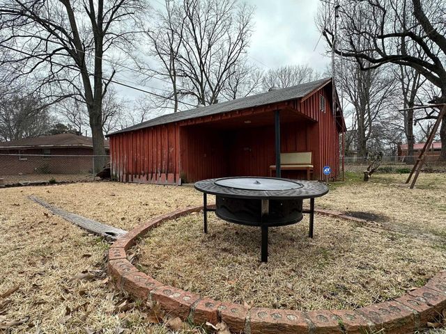 423 Laughrun Drive, Forrest City, AR 72335