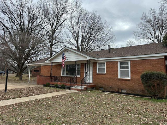 423 Laughrun Drive, Forrest City, AR 72335