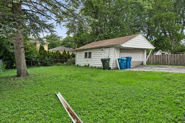 620 N Main Street, Mount Prospect, IL 60056