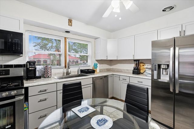 620 N Main Street, Mount Prospect, IL 60056