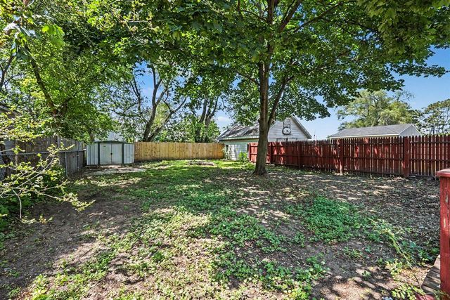 2841 Longstreet Avenue, Wyoming, MI 49509