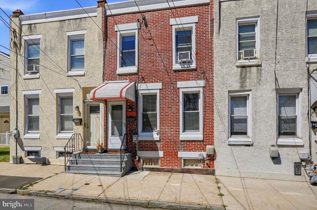 447 BUSH ST, BRIDGEPORT, PA 19405 — photo 2