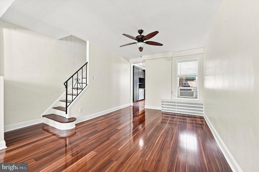 447 BUSH ST, BRIDGEPORT, PA 19405 — photo 4