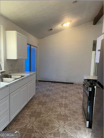 92 Oriole Drive, Jonesboro, GA 30238