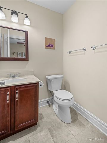 1308 W Granville Avenue 1, Chicago, IL 60660