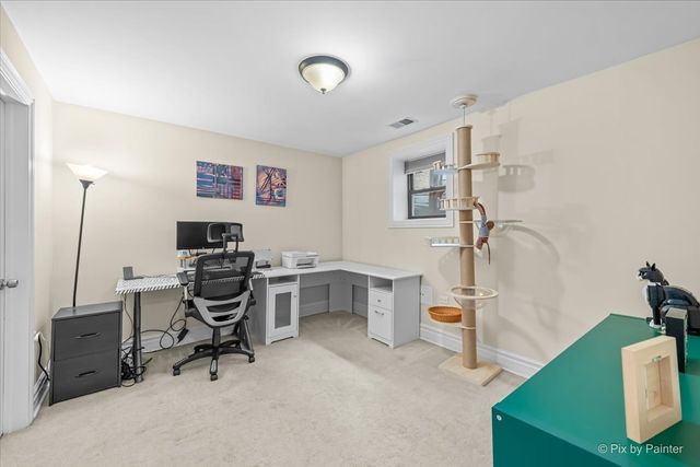1308 W Granville Avenue 1, Chicago, IL 60660