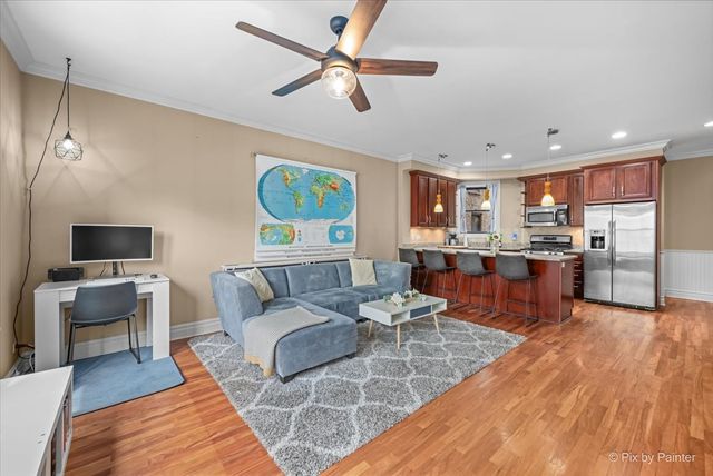 1308 W Granville Avenue 1, Chicago, IL 60660