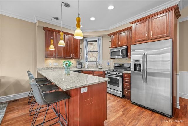 1308 W Granville Avenue 1, Chicago, IL 60660