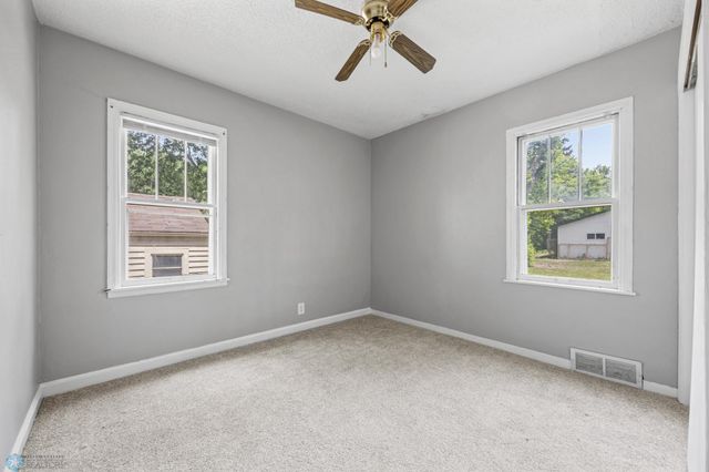 310 10th Street S, Moorhead, MN 56560