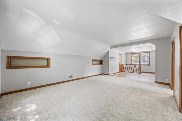 310 10th Street S, Moorhead, MN 56560