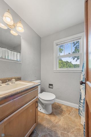 310 10th Street S, Moorhead, MN 56560