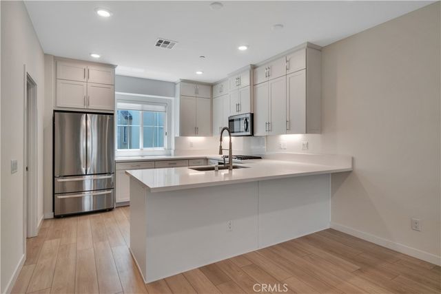 1285 Bonnet, Torrance, CA 90502