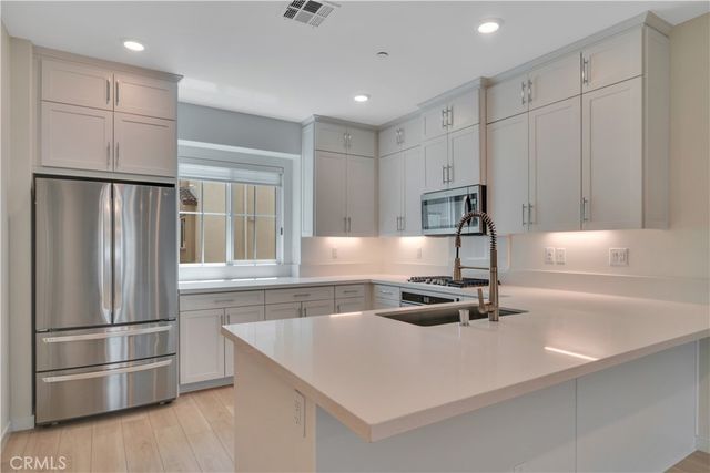 1285 Bonnet, Torrance, CA 90502