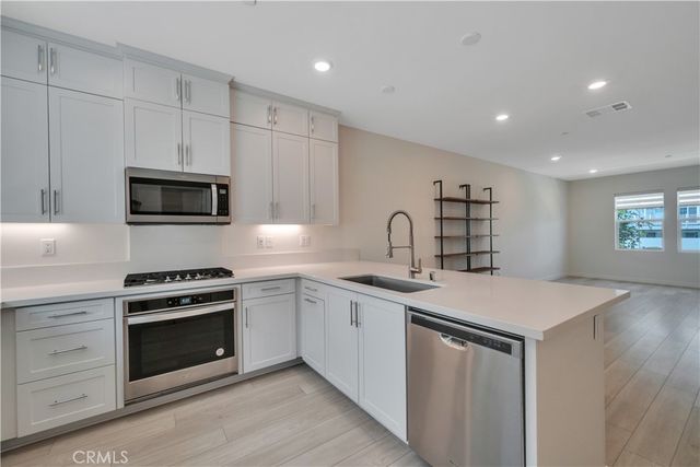 1285 Bonnet, Torrance, CA 90502