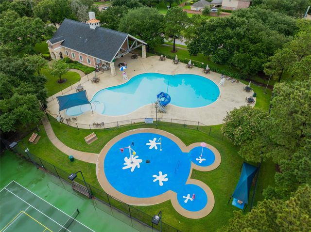 2803 Falcon Knoll Lane, Katy, TX 77494