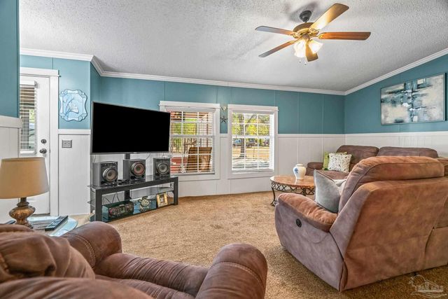 5105 April Ln, Pace, FL 32571