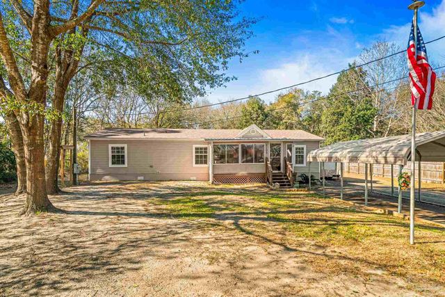 5105 April Ln, Pace, FL 32571