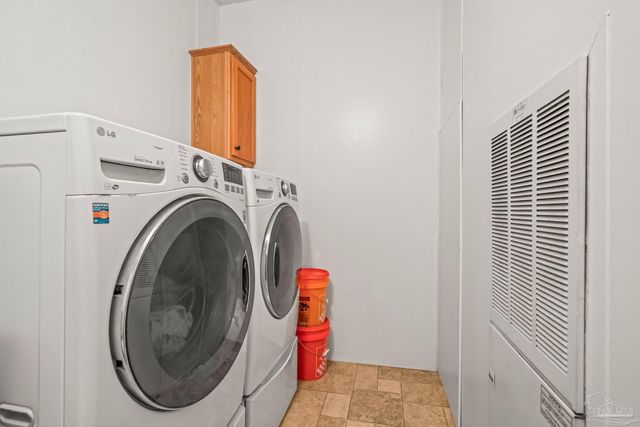 5105 April Ln, Pace, FL 32571