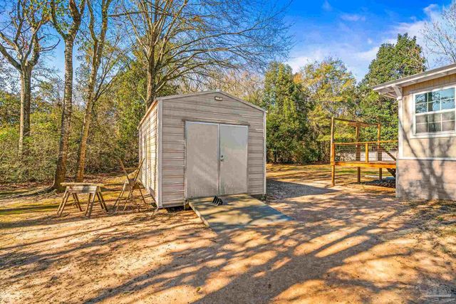 5105 April Ln, Pace, FL 32571