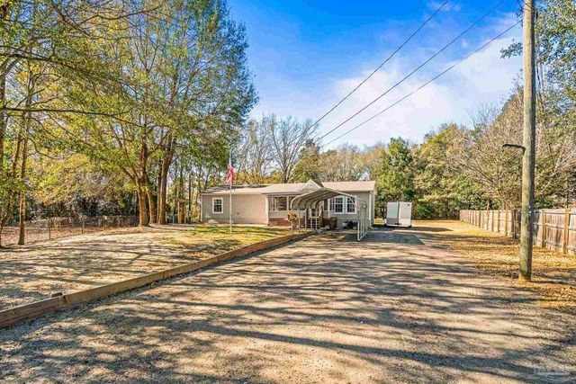 5105 April Ln, Pace, FL 32571