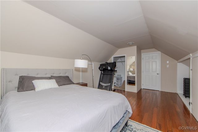 1516 Sandgate Rd, Midlothian, VA 23113