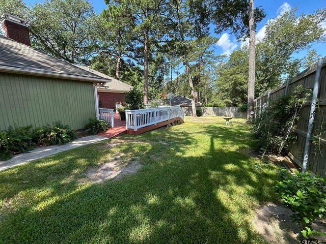 808 Elaine Dr, Tyler, TX 75703