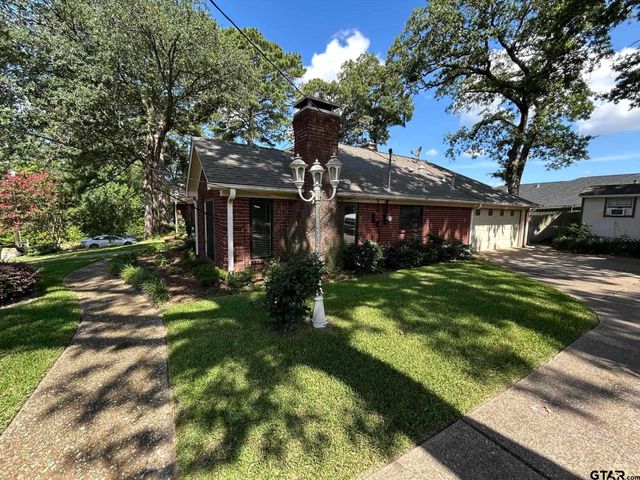 808 Elaine Dr, Tyler, TX 75703