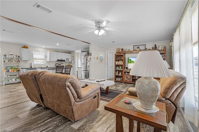 7157 Ladyfish DR, St. James City, FL 33956
