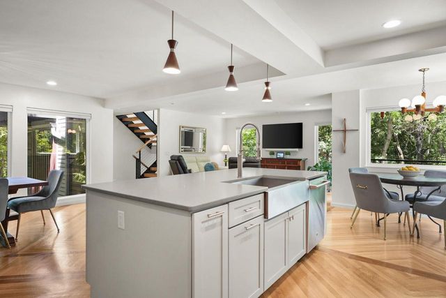 3937 Regent Street, Madison, WI 53705