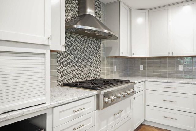 3937 Regent Street, Madison, WI 53705