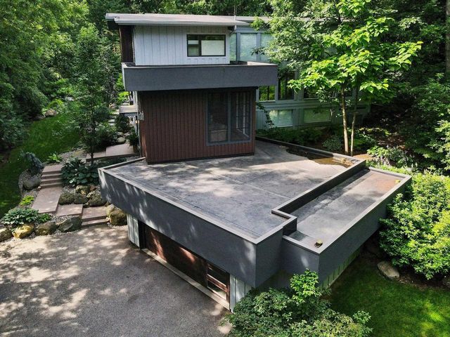 3937 Regent Street, Madison, WI 53705