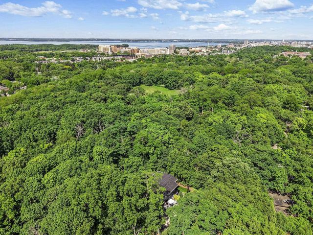3937 Regent Street, Madison, WI 53705
