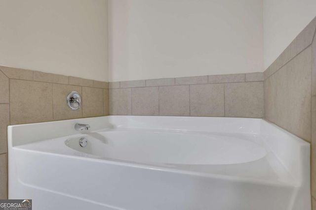 1300 Hopkins Drive, Decatur, GA 30033