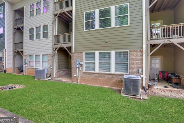 1300 Hopkins Drive, Decatur, GA 30033