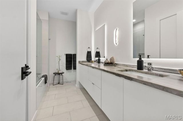 3810 Olive Street Lot 10, St Louis, MO 63108